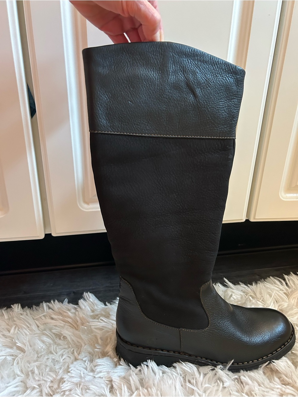 Born Women's Black Over-the-Knee Leather Riding Boots - Picture 5 of 8